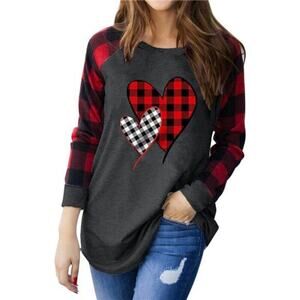 Valentine’s Day Buffalo Plaid Heart Shirt Grey Long Sleeve Raglan Tee Graphic